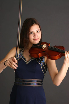 女孩與Violin