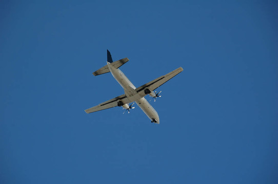 飛機(jī)