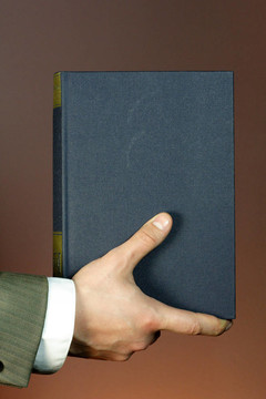 書在手