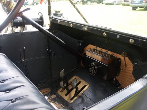 T型車