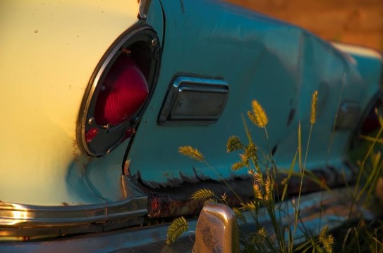 廢棄的汽車