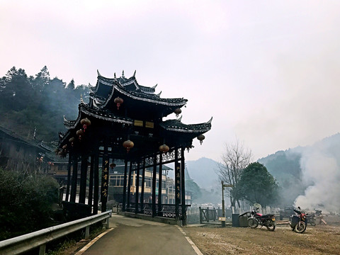 地筍苗寨