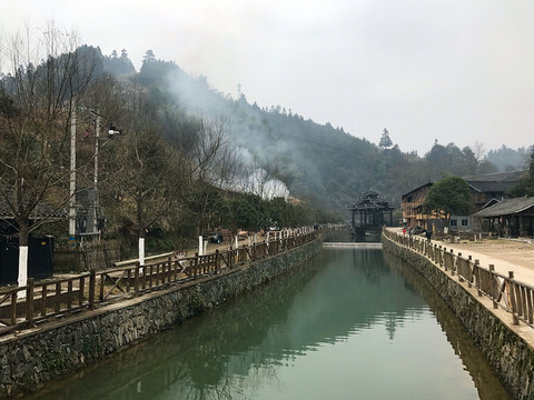 地筍苗寨