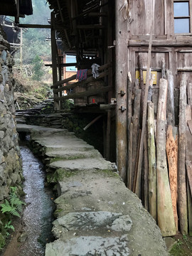 地筍苗寨