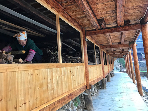 地筍苗寨