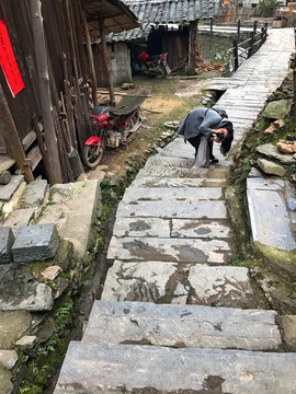 地筍苗寨