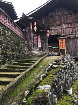 地筍苗寨