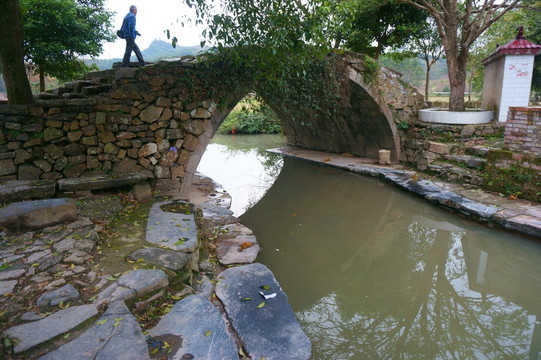 老石橋