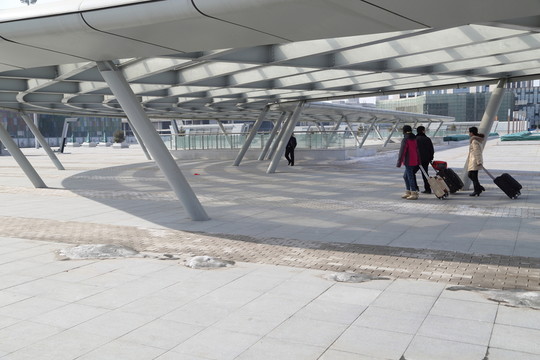 呼和浩特東站