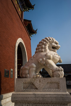 漢白玉石獅子