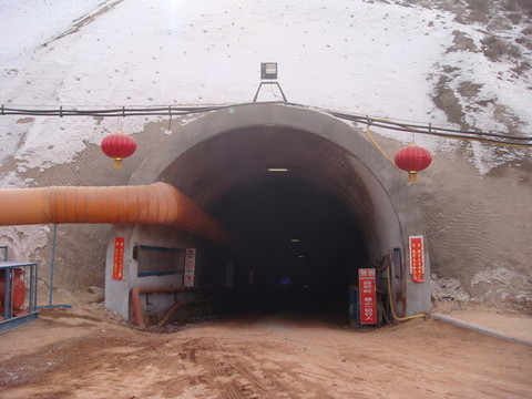 斜井施工