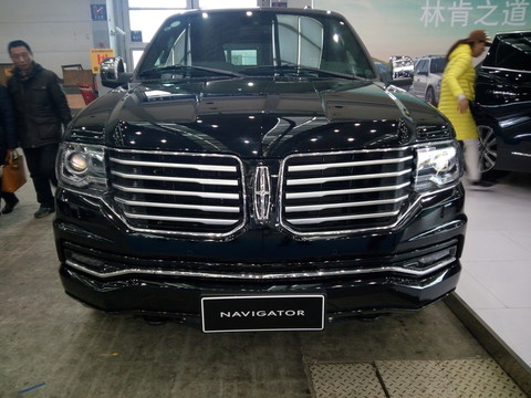 豪華轎車