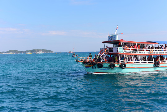 渡海船  芭提雅渡海船