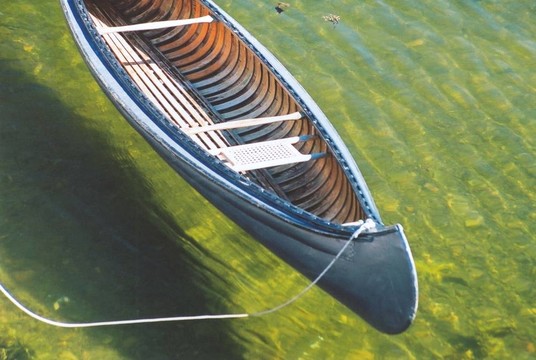 獨(dú)木舟