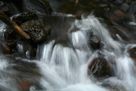 Wahkeena Falls關(guān)閉了