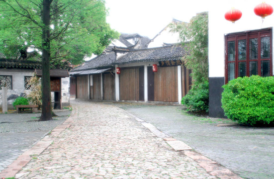 周壯（周鎮(zhèn)）的古石道