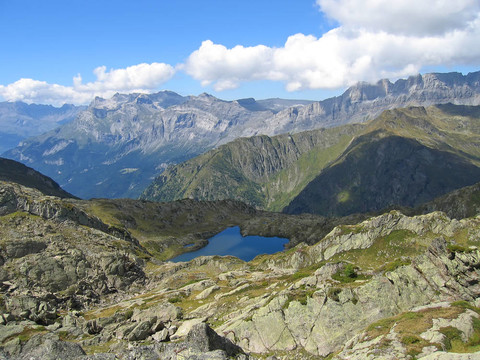 小的湖和山；Aiguillette des Houches；Brevent；法國(guó)；阿爾卑斯山