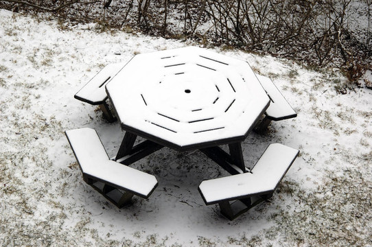 雪臺(tái)