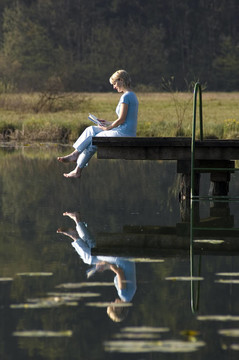 書