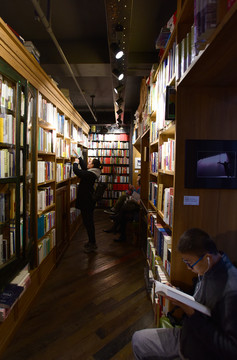 上海衡山和集書店
