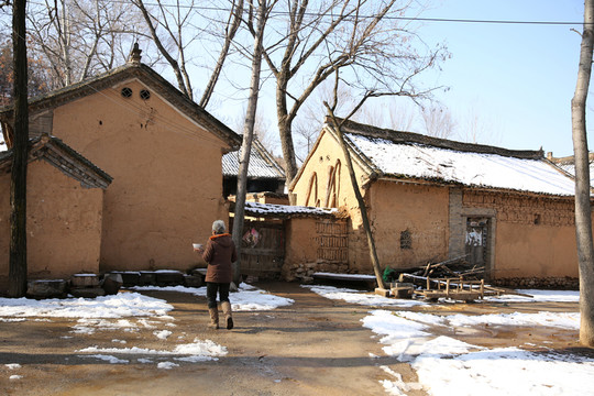 雪后農(nóng)家