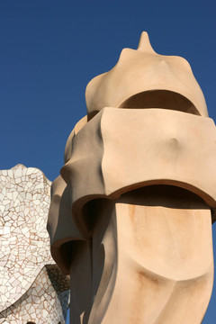 Casa Mila的屋頂煙囪