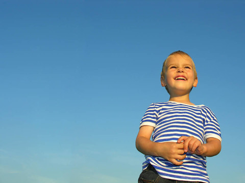 藍(lán)色天空的孩子