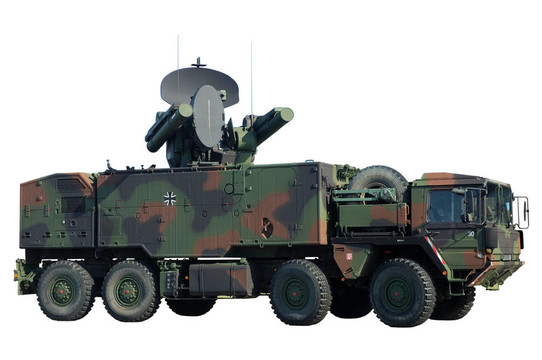 軍用卡車