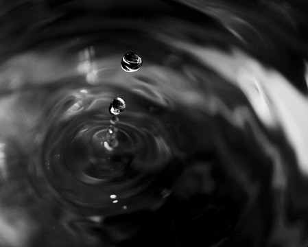 水4