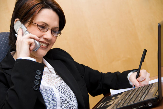 快樂(lè)的女孩