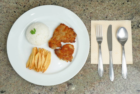 餐