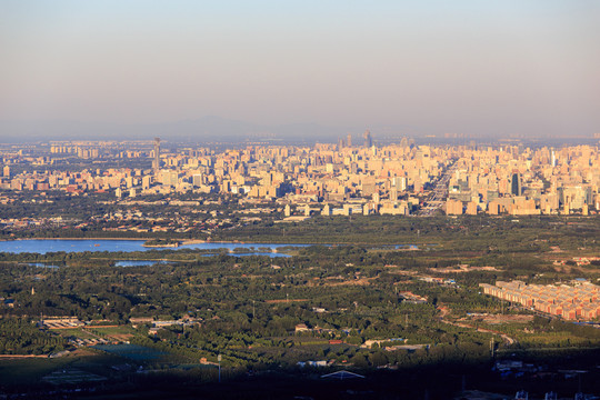 西山遠(yuǎn)眺北京城西城區(qū)全景
