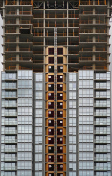 在建設(shè)