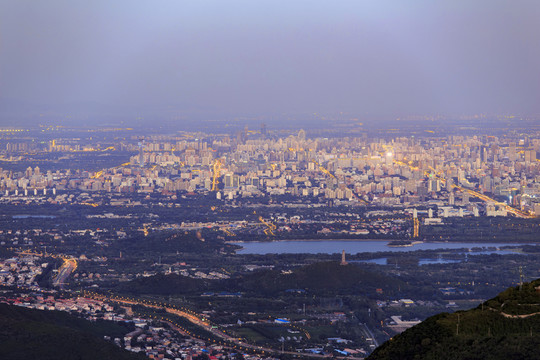 西山遠(yuǎn)眺北京城西城區(qū)全景