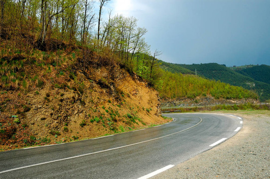 山路