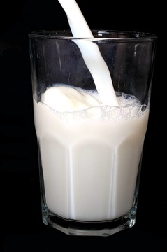 冷鮮奶