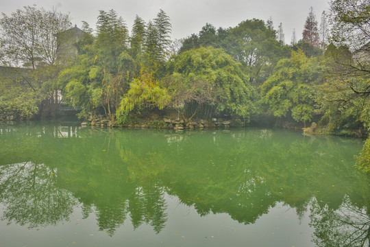園林秋景