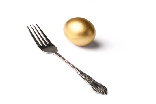 黃金蛋和叉子
