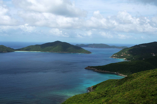 Tortola；加勒比海
