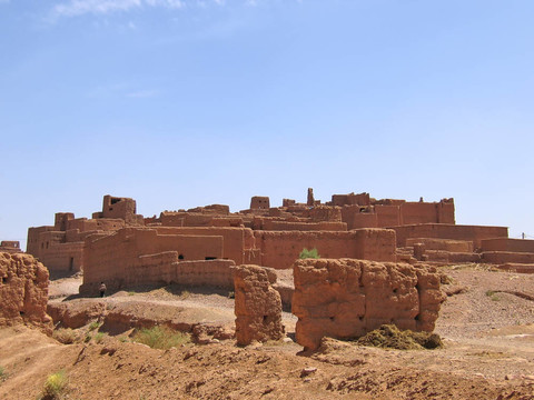 沙漠中的古老的城堡；Zagora；德拉谷；摩洛哥