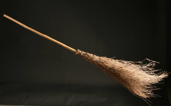 broom1