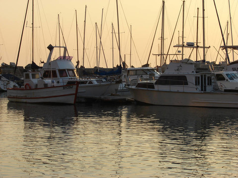 船在Harbour