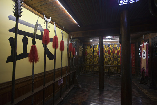 張家界土家風(fēng)情園