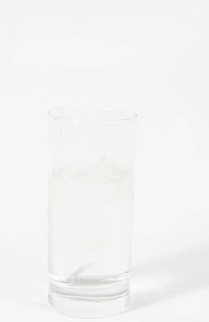 水
