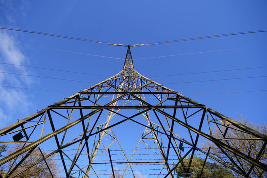 電塔