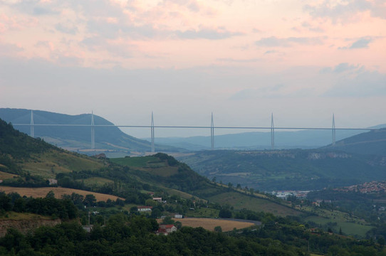 米約高架橋