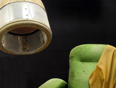老式的理發(fā)師