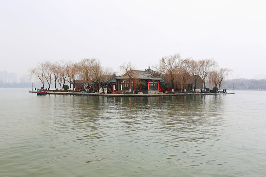 冬日明湖