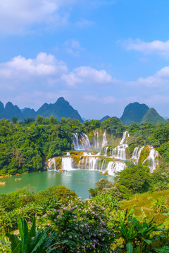山水風(fēng)光大瀑布