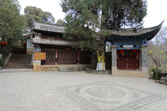 麗江 束河古鎮(zhèn) 龍泉寺 三圣宮